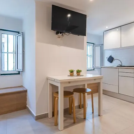 Cozy For Two By Lovelystay Apartment Lisbon